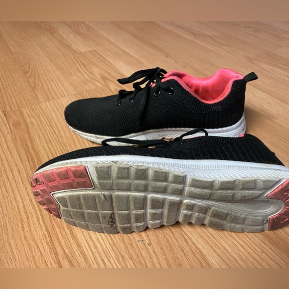 Women’s sneakers - Picture 3 of 5